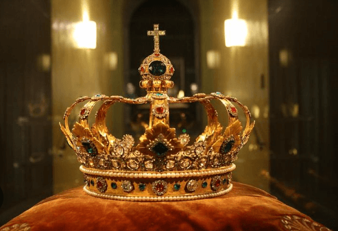 Clipart:2_C1ahyaaxq= Kings Crown